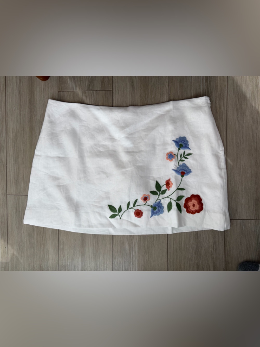 Reformation Ren Linen Mini Skirt NWT - Picture 3 of 8